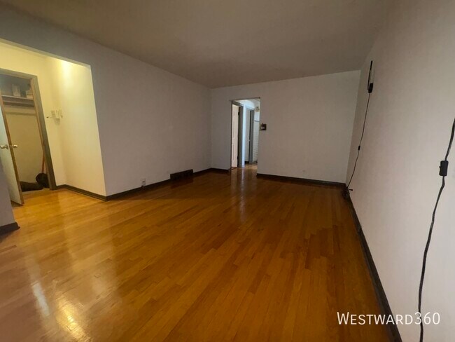 Foto del edificio - 13820 S Tracy Ave