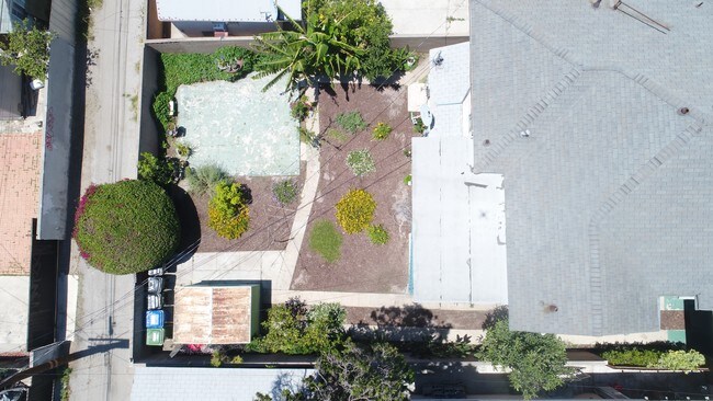 Aerial Photo - 1618 West 46th Street