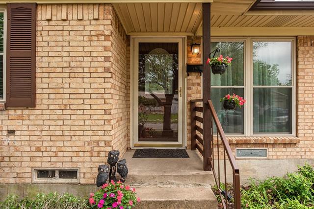 Building Photo - 2514 Moreland Dr