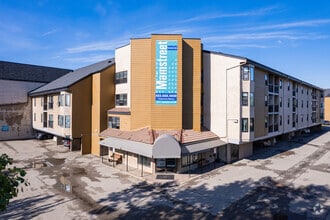 Building Photo - Cedarbrae Manor