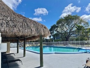 Building Photo - 4700 Washington St