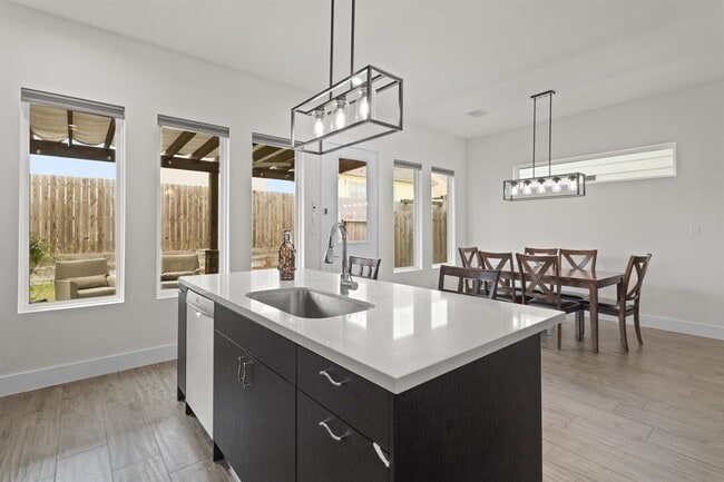 Building Photo - 5415 Robusto Pl