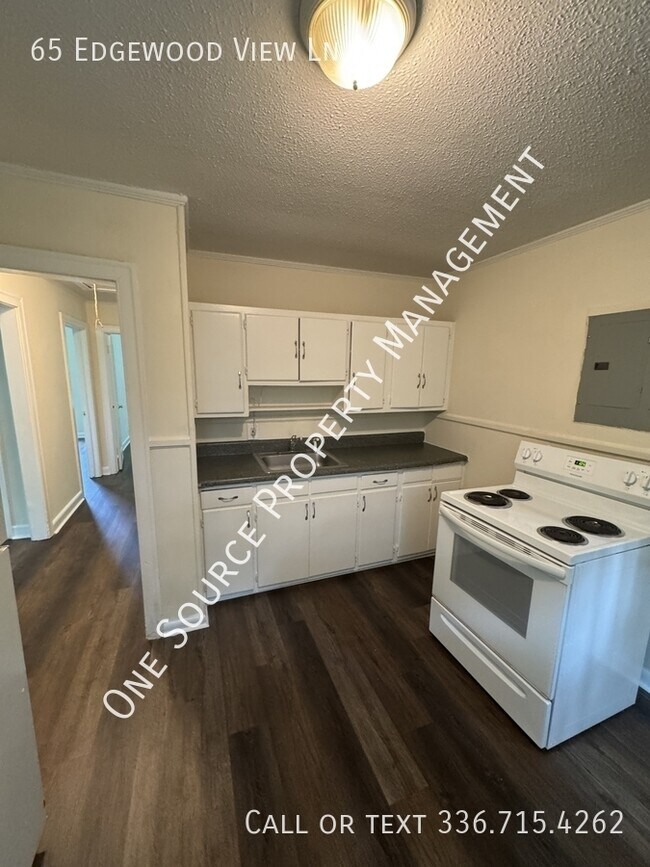 Building Photo - 65 Edgewood View Ln