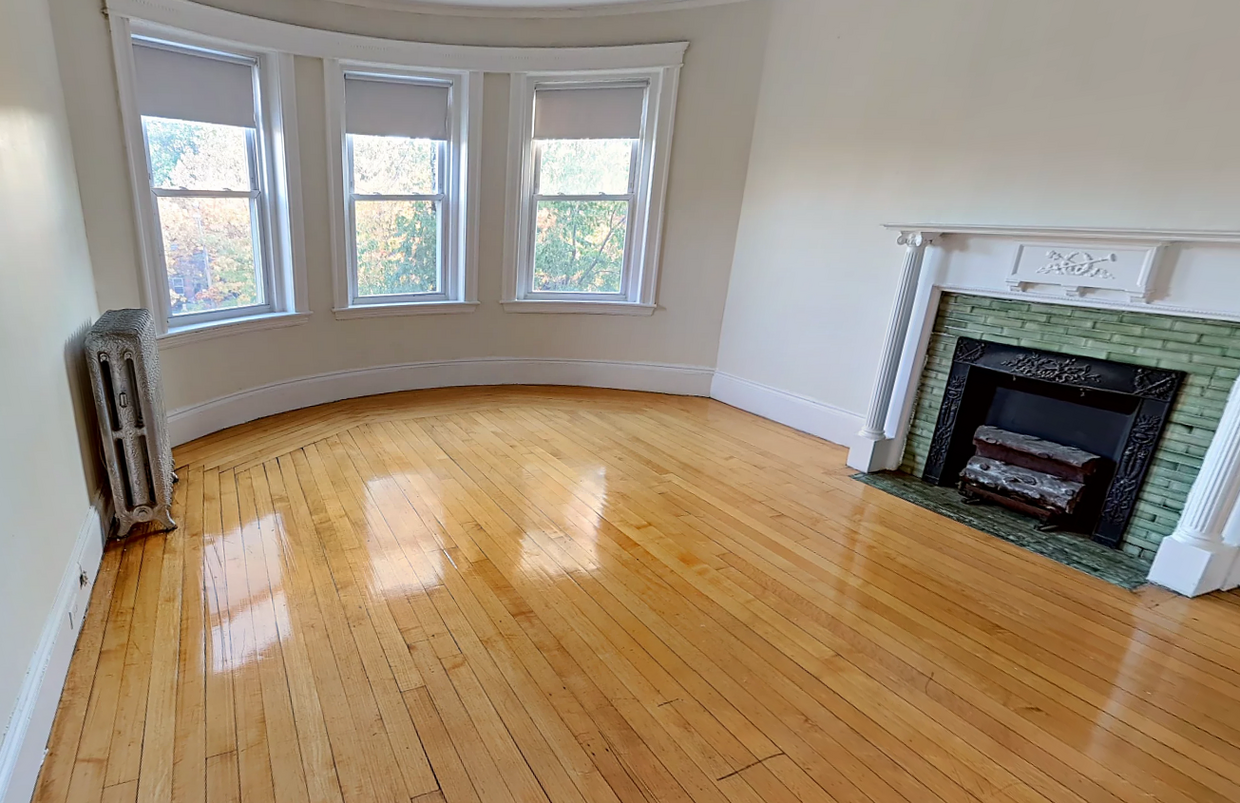 Foto principal - 1810 Beacon St