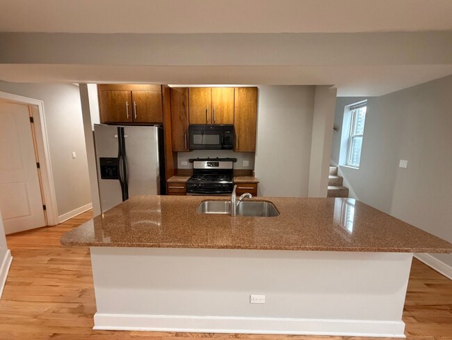 Foto del edificio - 4228 N Whipple St