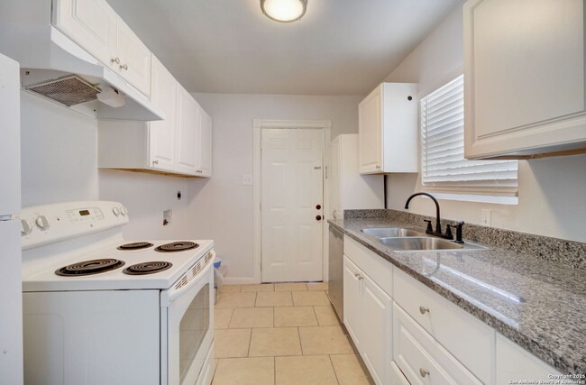 Foto del edificio - 1622 Gorman