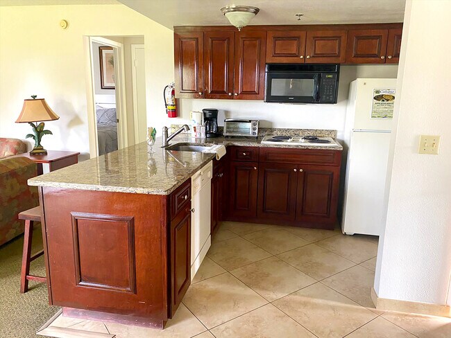 Building Photo - 6337 Parc Corniche Dr