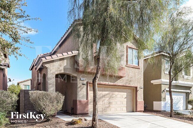 Building Photo - 4946 Copperlyn St