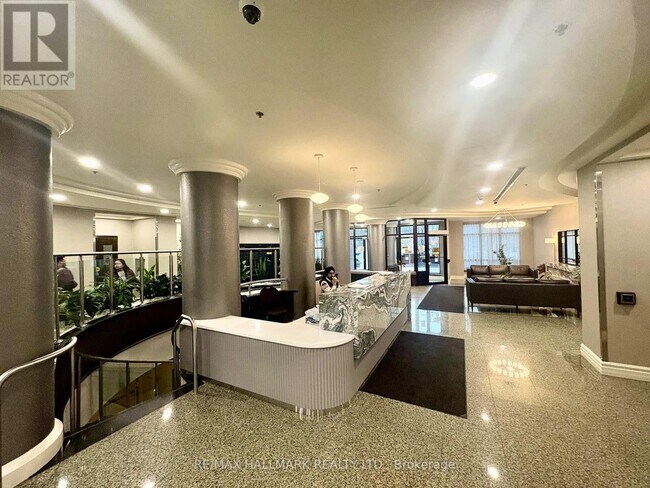 Photo du bâtiment - 233 Beecroft Rd