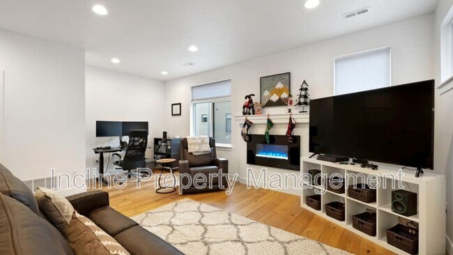 Photo - 1428 E Komenda Way Townhome