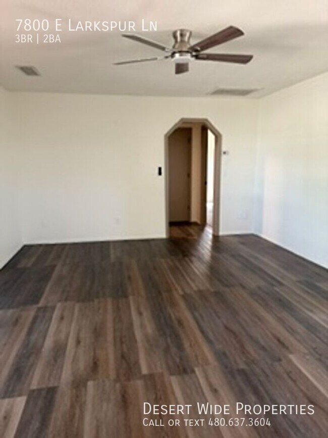 Building Photo - 7800 E Larkspur Ln
