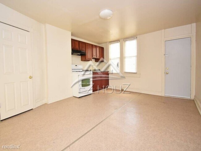 Building Photo - 3 br, 1 bath House - 607 North Pulaski Street