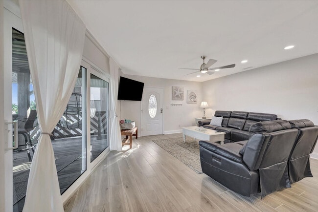 Foto del edificio - 10 Gulf Blvd