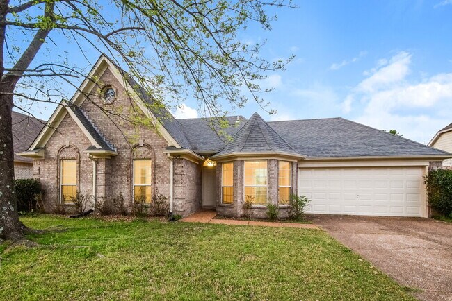 Foto del edificio - 10283 Green Moss Dr N