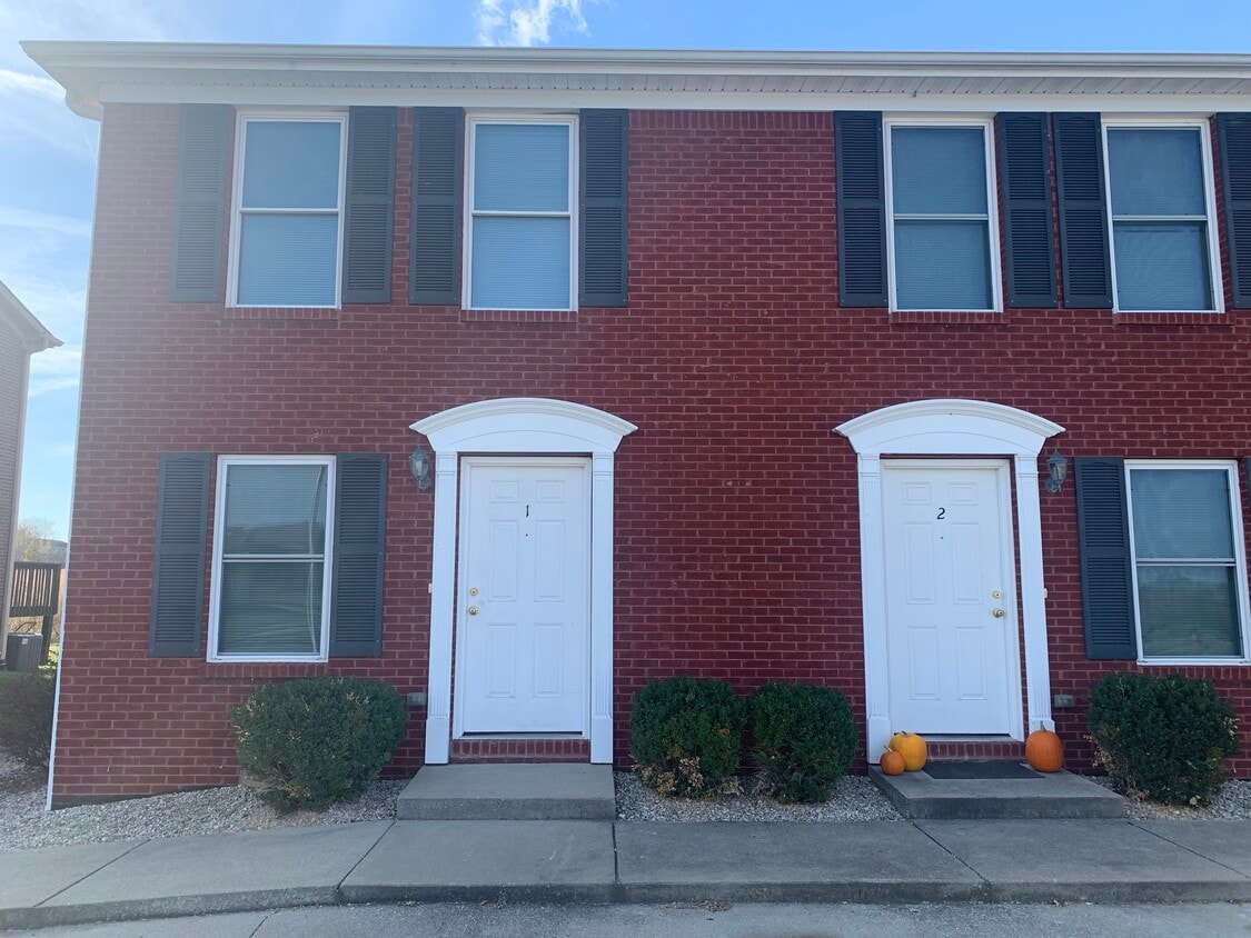 Foto principal - 1035 Brooklyn Blvd