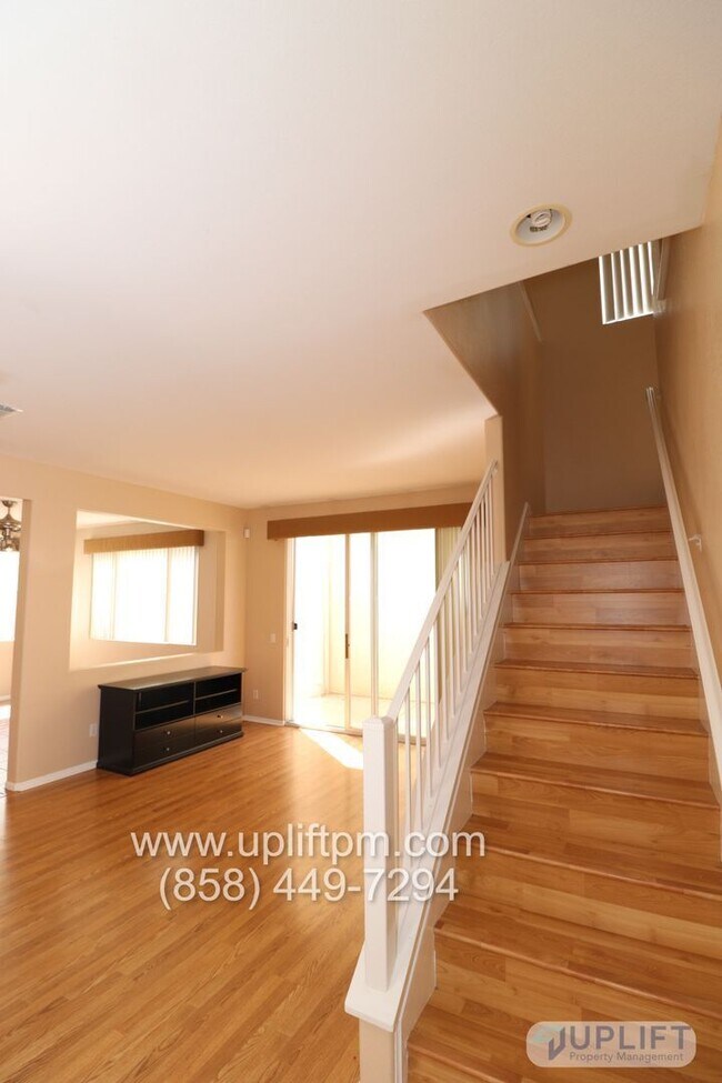 Foto del edificio - 9459 Compass Point Dr S