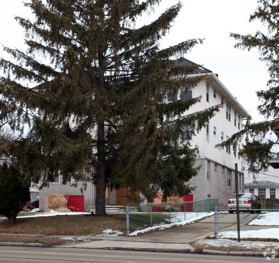 Building Photo - 3327 Collingwood Blvd