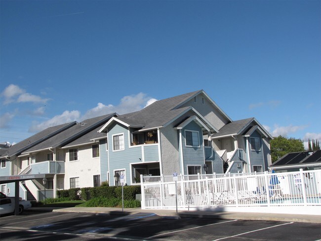 Foto del edificio - 421 Potter St