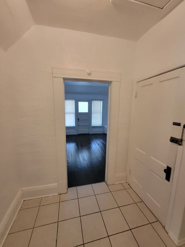 Foto del edificio - Apartment for Rent in Chico! 1 Bedroom 1 Bathroom