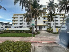 Building Photo - 80 S Shore Dr
