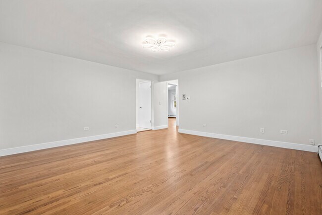 Foto del edificio - 8412 W Gregory St