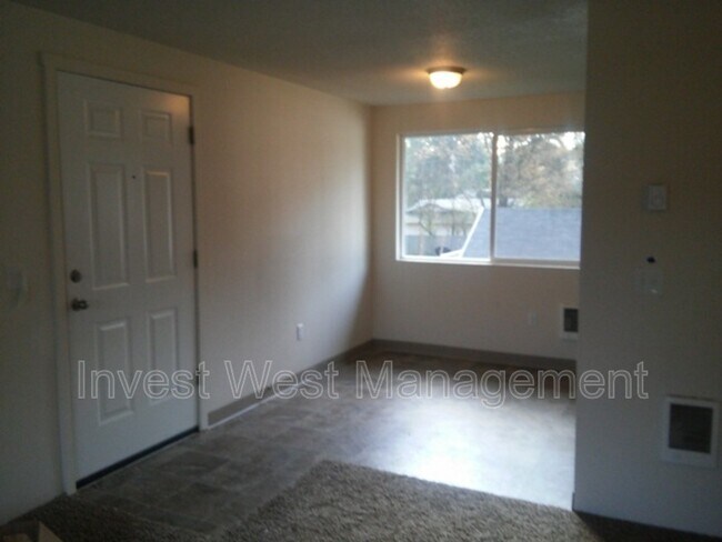 Foto del edificio - 2009 Norris Rd