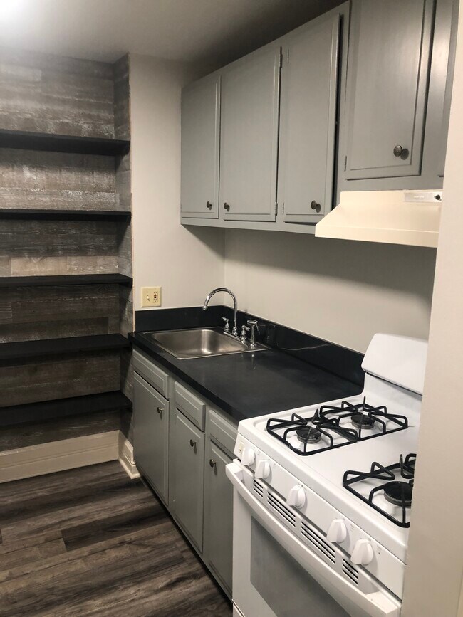 Kitchen - 100 Price Ave