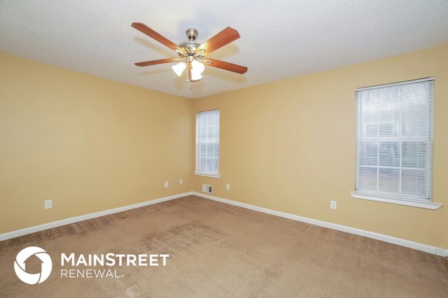 Building Photo - 111 Brandon Woods Cir