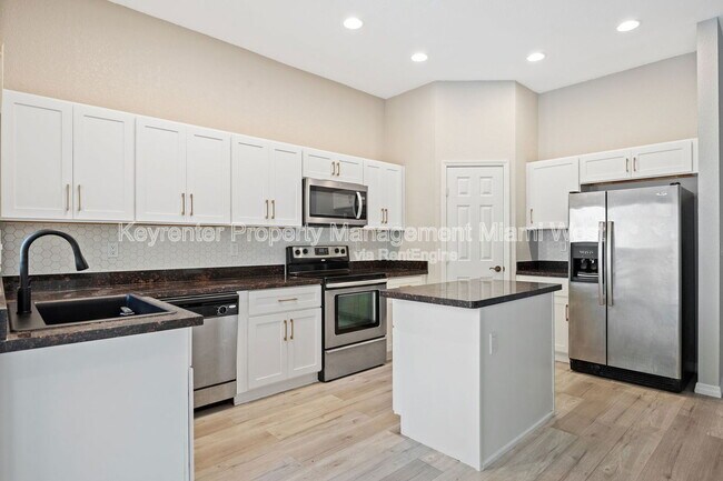 Foto del edificio - 1609 SE 23rd Way