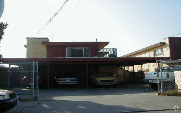 Building Photo - 3711 San Juan St
