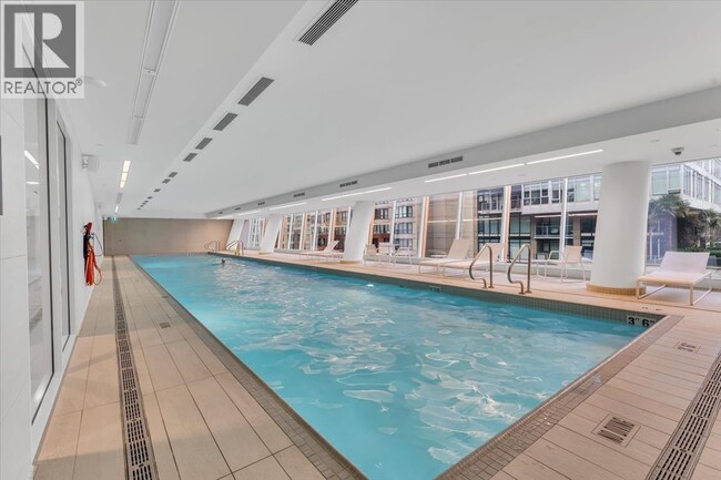 Building Photo - 1289 Hornby St