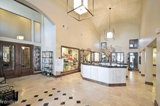Building Photo - 2 br, 2 bath  - 1650 John King Blvd Apt 7700