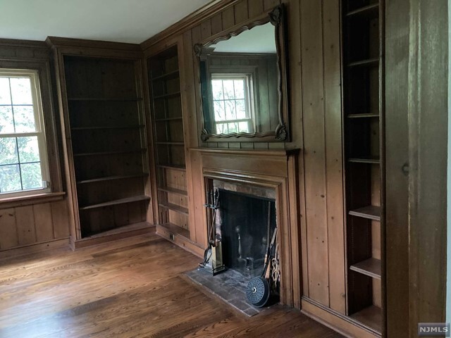 Building Photo - 104 Chestnut Ridge Rd