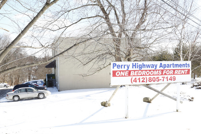 Building Photo - Perry Highway Apartments