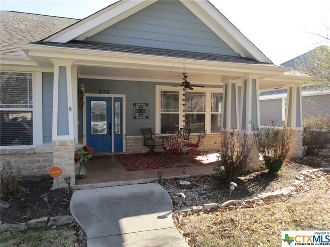 Foto del edificio - 532 Jo Lynn Ln