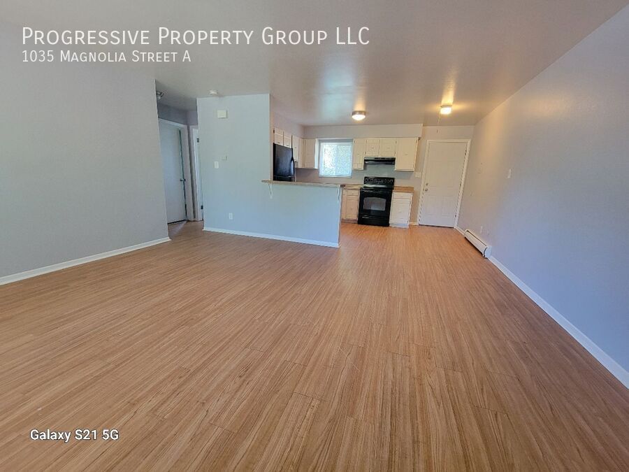 Foto principal - 1035 Magnolia St