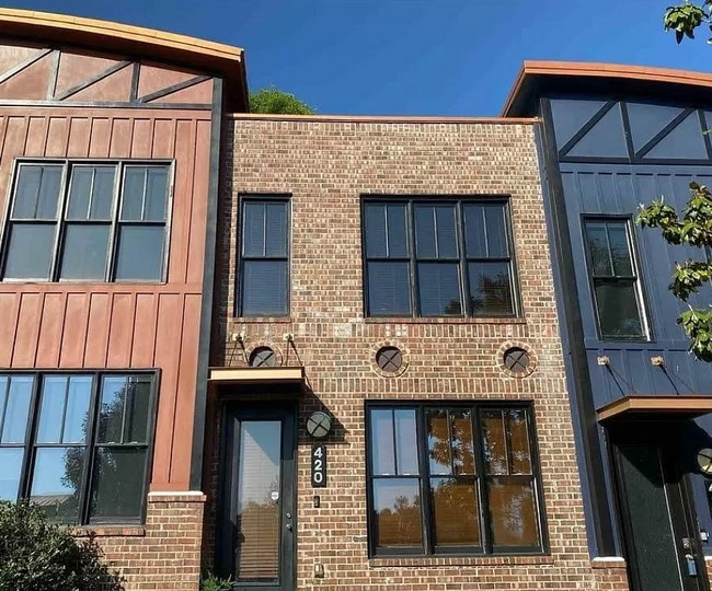 Building Photo - 118 Ruth Dr