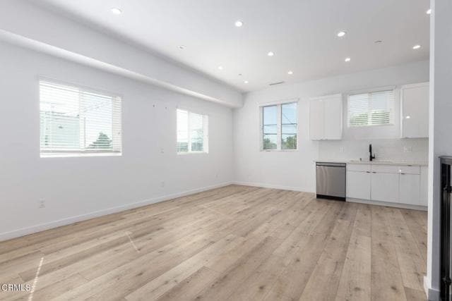 Foto del edificio - 4179 Normandie Ave