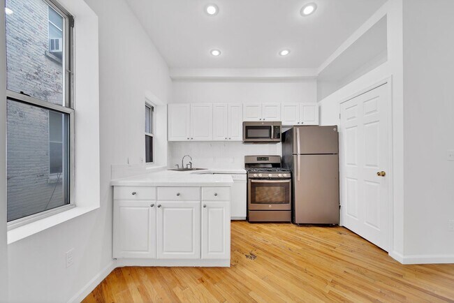 Foto del edificio - 316 Hudson St