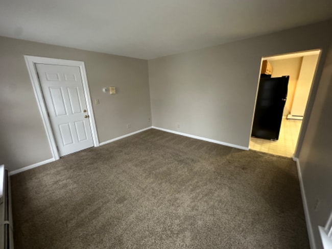 Building Photo - 22 Grove St