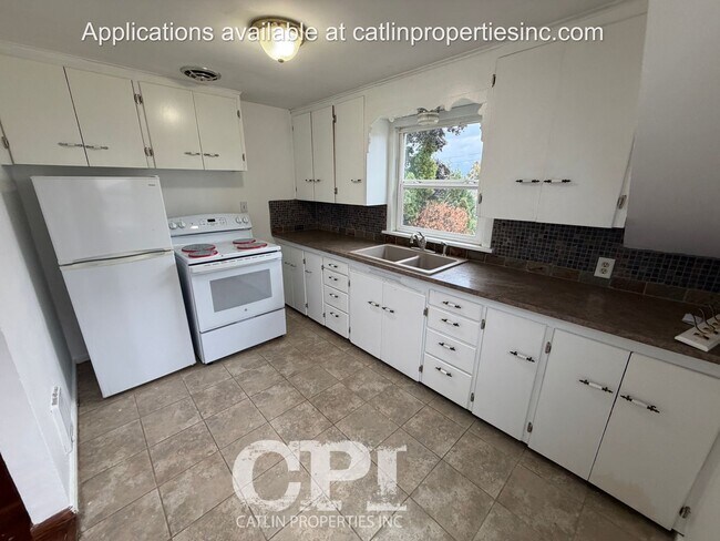 Foto del edificio - 405 6th Ave N