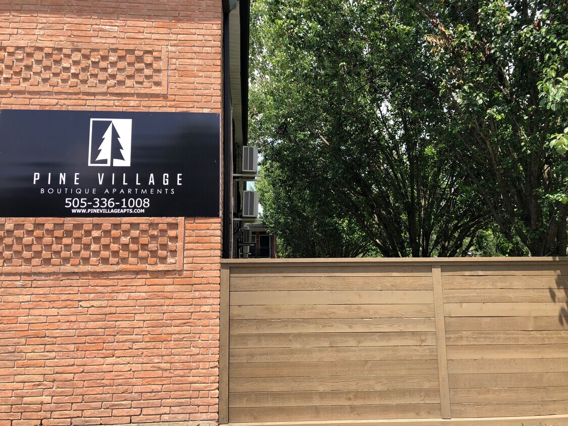 Spring Branch mejores apartamentos remodelados! - 9733 Neuens Rd