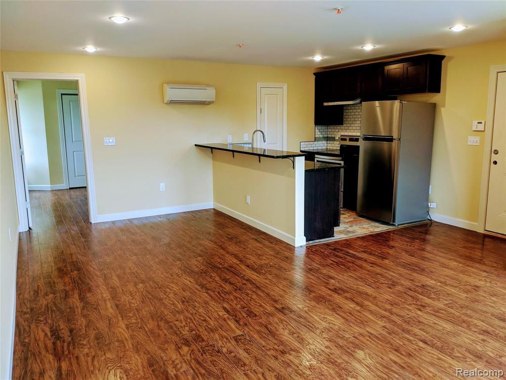 89 E Edsel Ford Fwy Unit 1, Detroit, MI 48202 Condo for Rent in