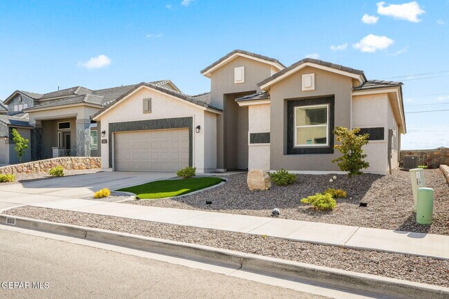 Building Photo - 908 Crystal Deer Dr
