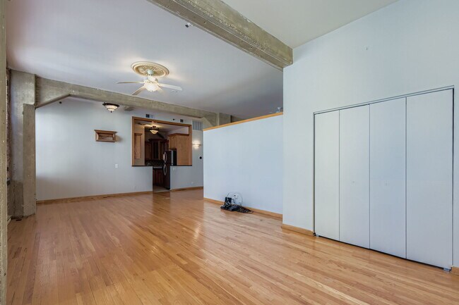 Foto del edificio - 720 S Dearborn St