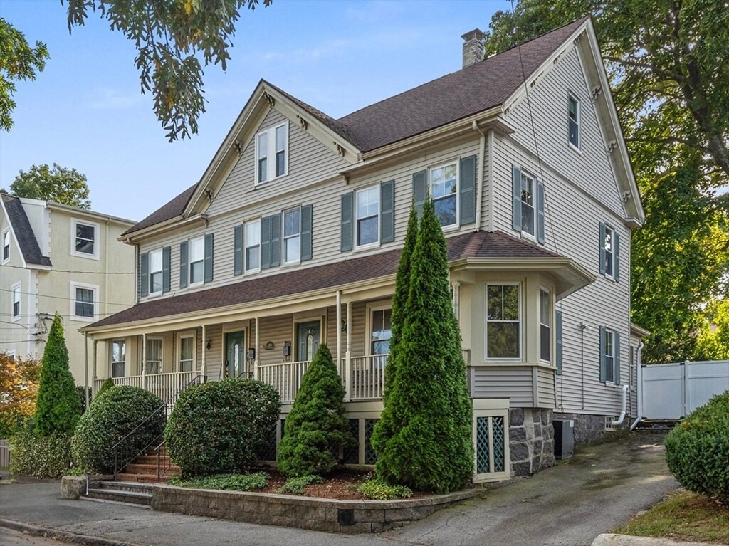 Primary Photo - 99 Rockland St