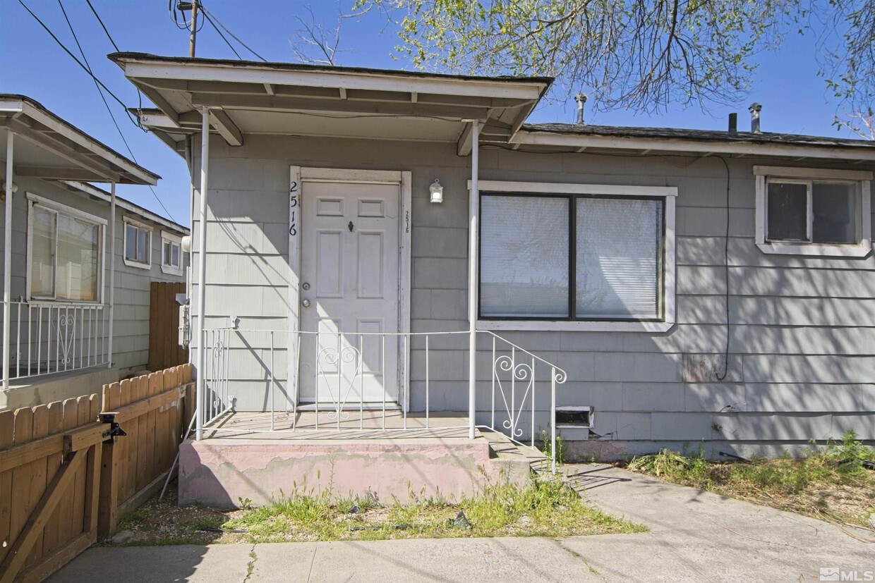 Primary Photo - 2516 D St