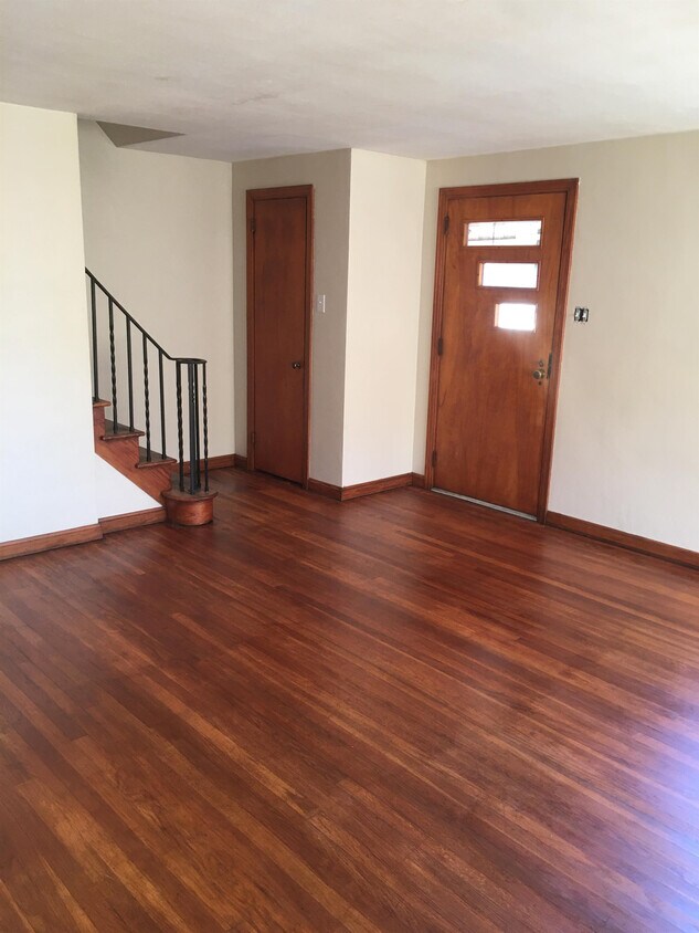 Foto principal - 2324 Beaver Rd