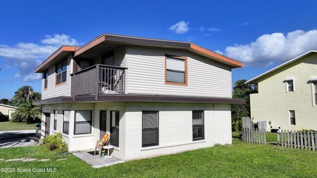 Foto del edificio - 106 Sunrise Ave