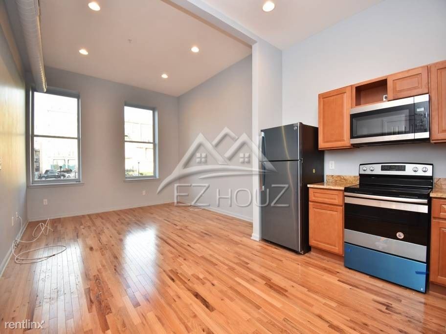 Foto principal - 1 br, 1 bath Apartment - 416 N Howard St,2B